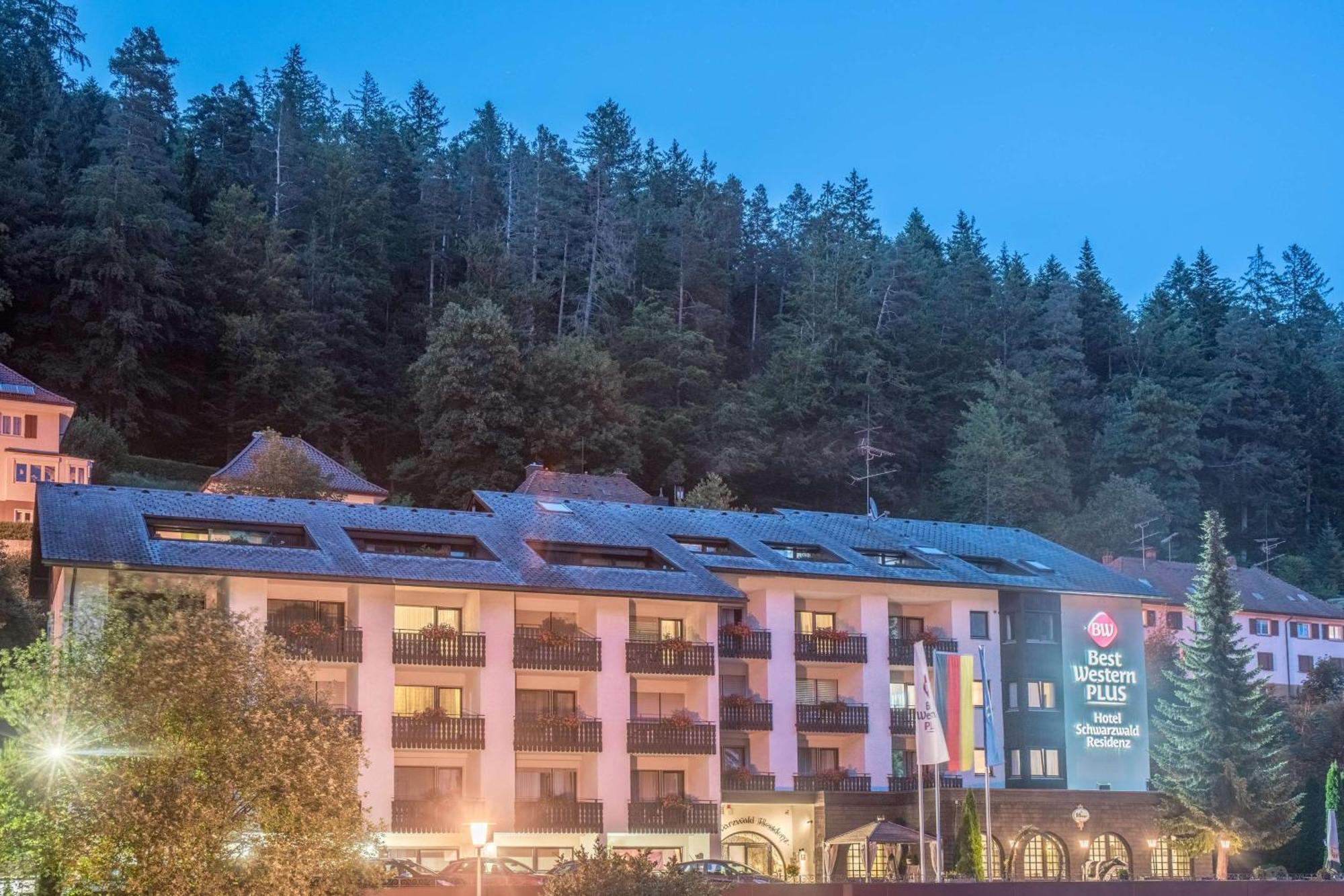 Best Western Plus Schwarzwald Residenz Triberg im Schwarzwald Exterior photo
